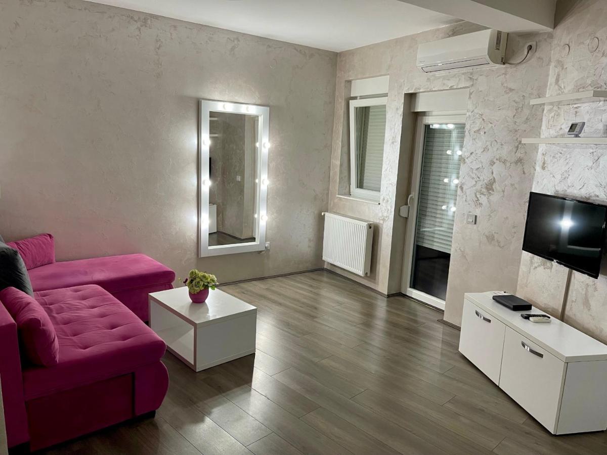 La Apartamento Jagodina Exterior photo