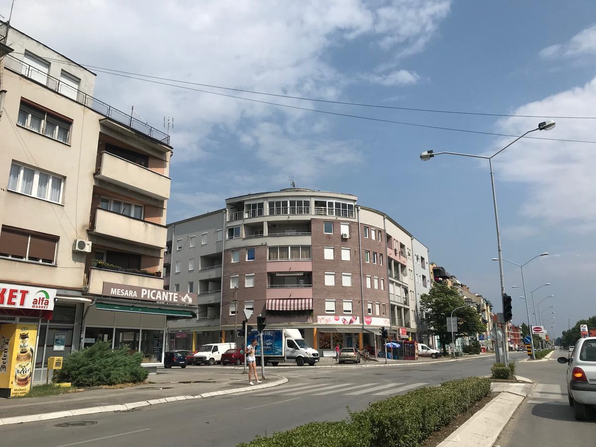 La Apartamento Jagodina Exterior photo
